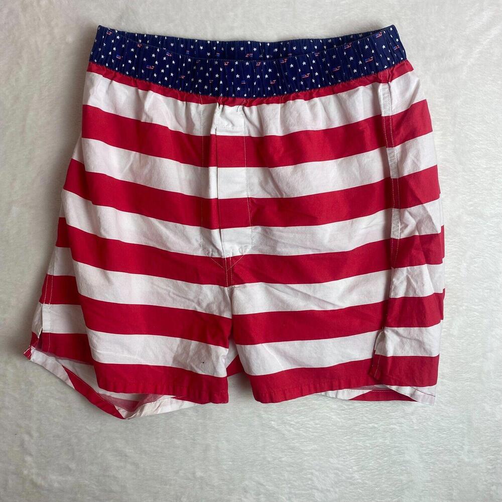 Vineyard Vines American Flag‎ Shorts Size Medium